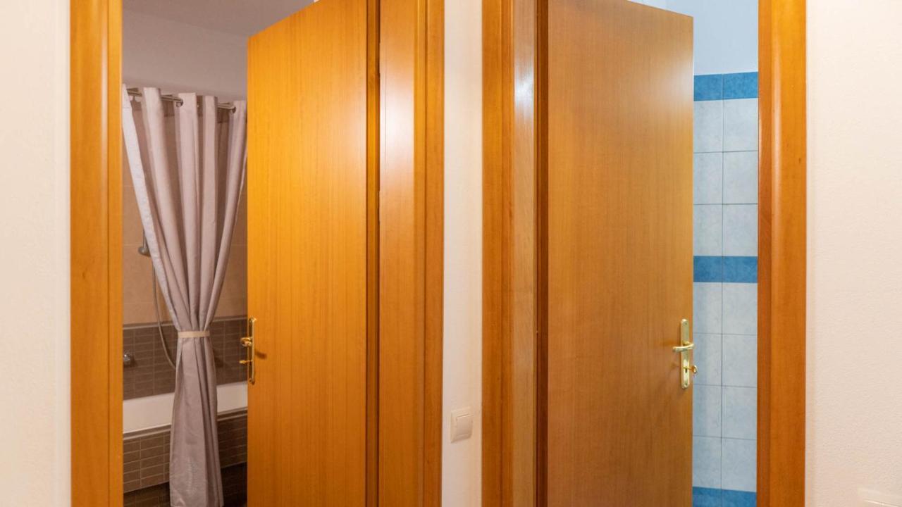 Postmans Apartment Under Meteora カランバカ エクステリア 写真
