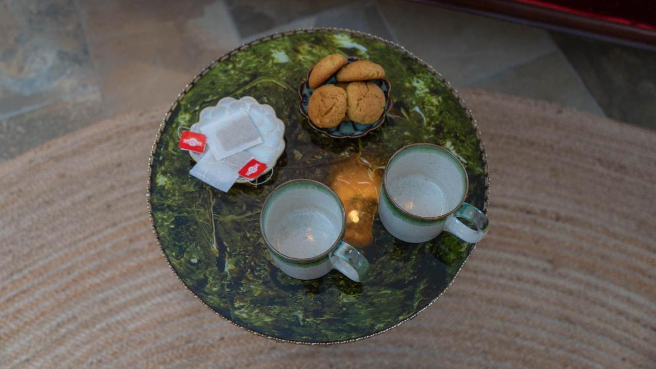 Postmans Apartment Under Meteora カランバカ エクステリア 写真
